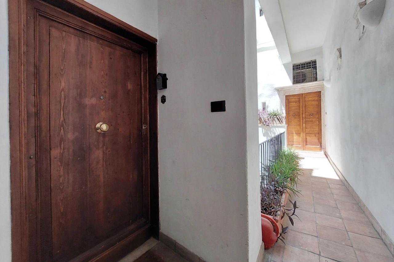Campo De' Fiori Cute Apartment Rom Eksteriør billede